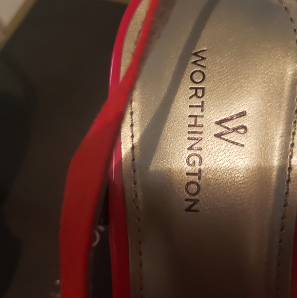 Sandals - Picture 3 of 4